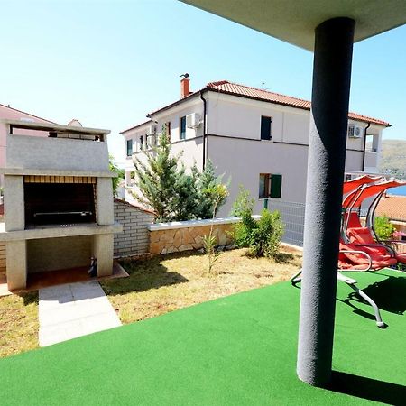 Apartments Maja Donji Okrug  Exterior photo