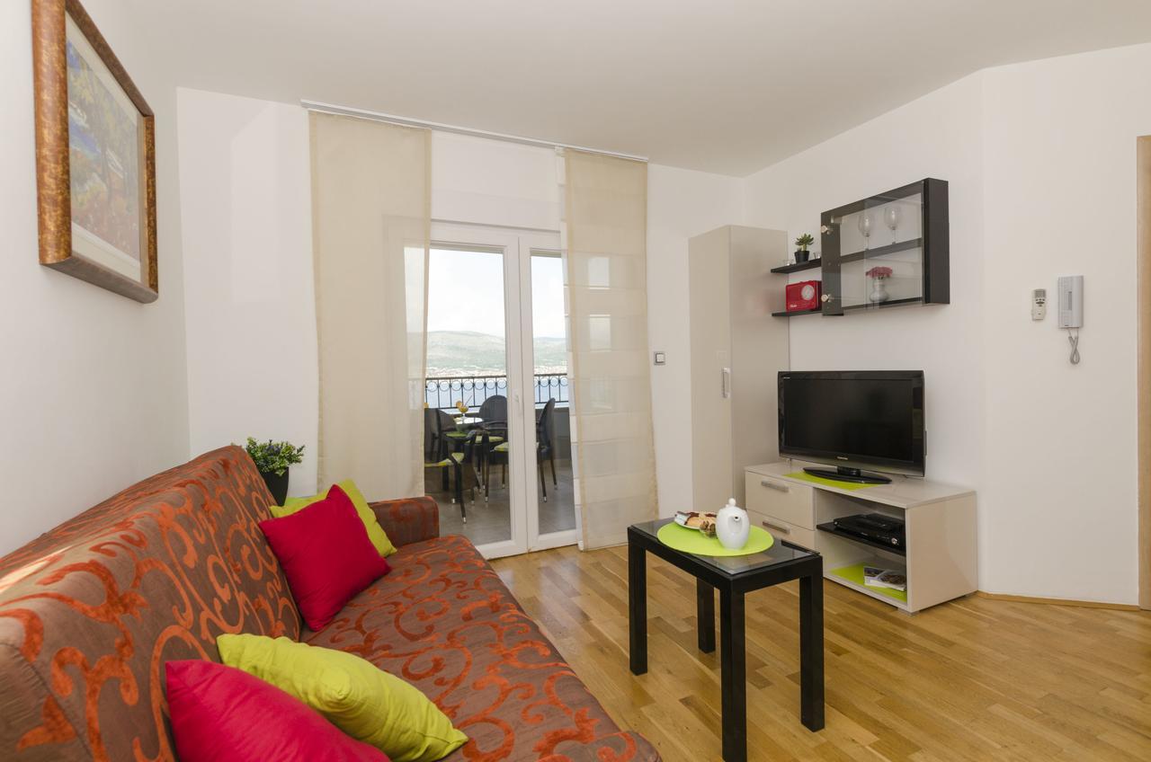 Apartments Maja Donji Okrug  Exterior photo